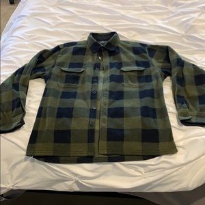 Croft & Barrow Men’s Flannel Shirt (Size M)